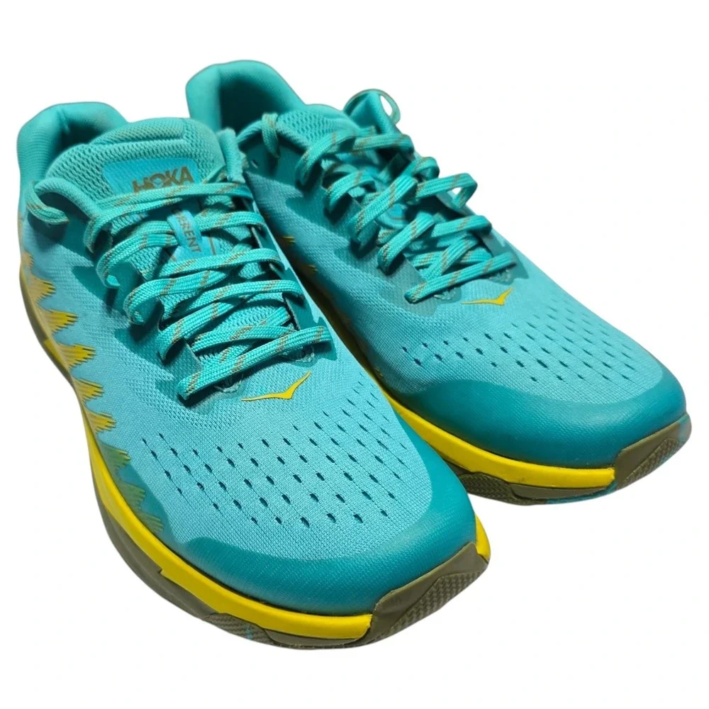 Hoka One One hoka one